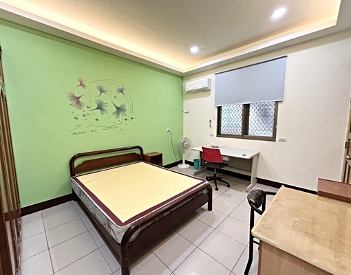 獨家!新裝潢!近好市多/可短租/只求好租客! - Image 1