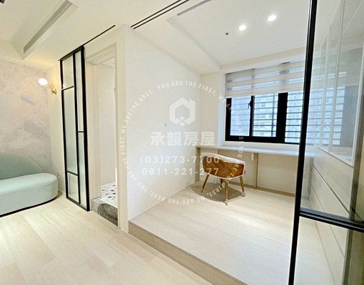 慈文藝文特區質感設計大露台現代文青美套房 - Image 9
