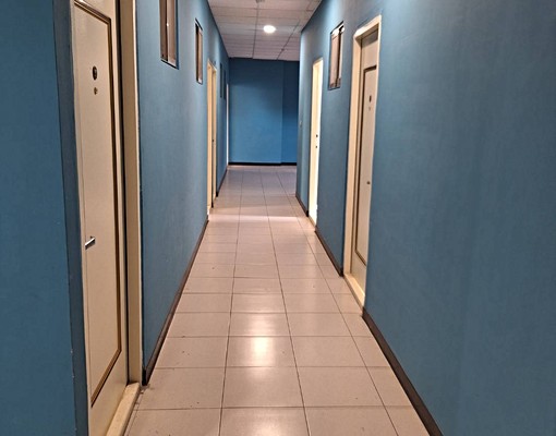 新市鬧區平價套房,可租補 - Image 11