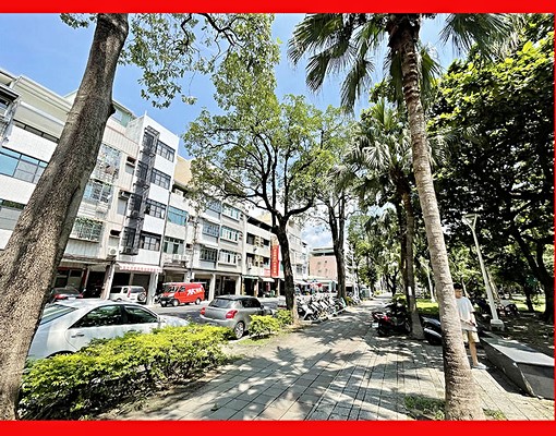 R12捷運高醫學區公園旁電梯優質透天套房整理中 - Image 1
