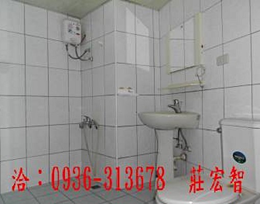 西區6坪精緻套房近SOGO(禁菸) - Image 5