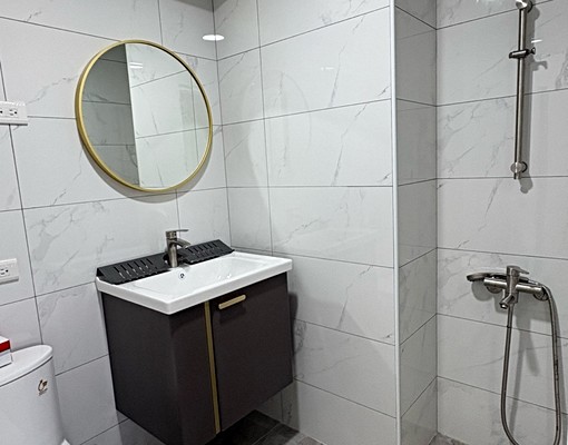 近巨蛋百貨自由黃昏市場,全新裝修美學住宅 - Image 6