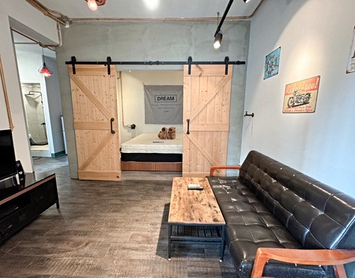 ⭐可租補~免仲❤️捷運.商圈.全聯.寶雅工業風一卡皮箱/可寵 - Image 1