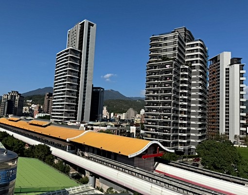 石牌捷運2號出口旁女生專用宅視野佳 - Image 1
