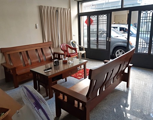 邊間~2車位，全新整修 - 591租屋網 - Image 2