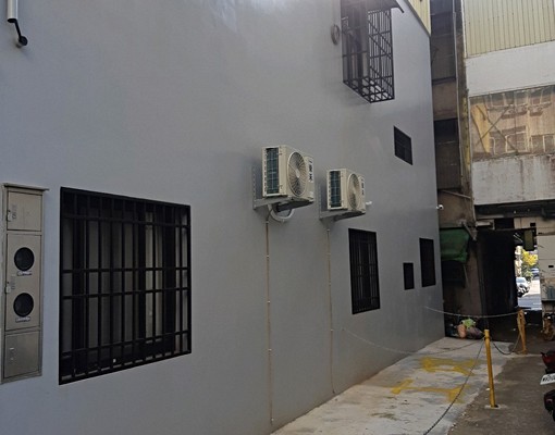 邊間~2車位,全新整修 - Image 13