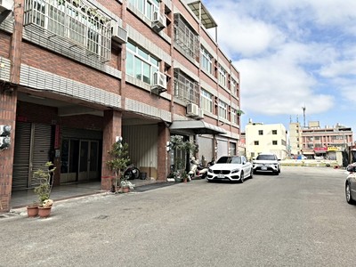 宇希推薦💫線西國中＿低總價活路透天!門前可停車