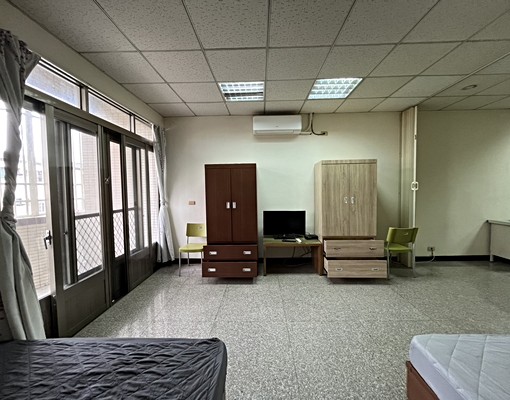 大庄商圈/使用空間很大/陽台套房 - Image 3