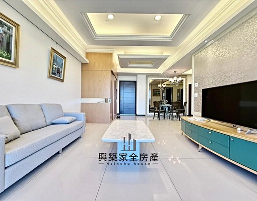 🍍市中心|巨城、城隍廟高景觀美三房 - Image 1