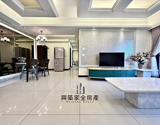 🍍市中心|巨城、城隍廟高景觀美三房 - Image 2