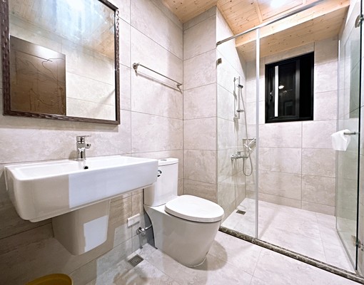 租~高雄大學【遠見峰悅】全新高樓三房平車 - Image 12