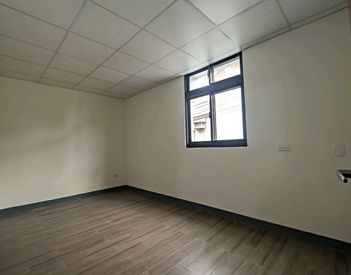 可租補!龍岡路二段!龍慈路!山子頂商圈! - Image 6