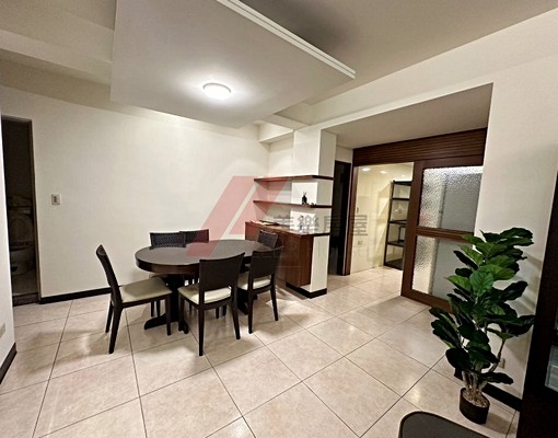 美樂~大安森林公園*大安靜巷平面兩房*空間佳*有陽台*寵可談 - Image 3