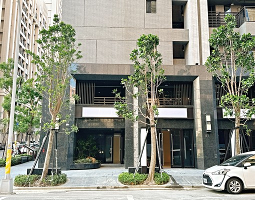 嶺東👍富宇花園邊間最顯眼店面 - Image 5