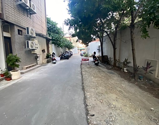 科博館旁/全新裝潢巷弄內透天爬梯2樓正一房一廳/可貓可租補 - Image 13