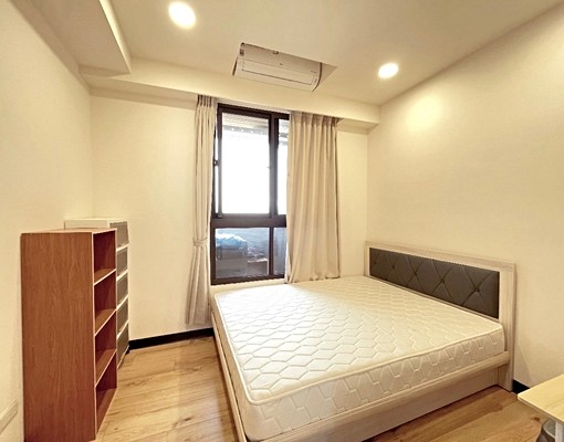 【小伊】專💜大里近黃昏市場三房平車出租 - Image 2