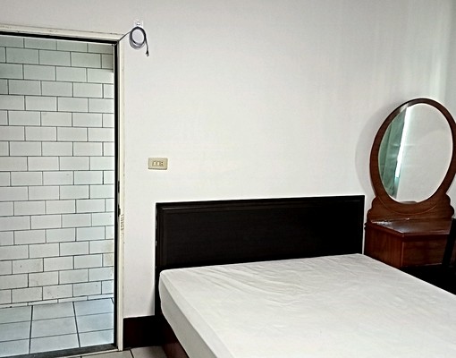 中原,大潤發優質套房 - Image 5