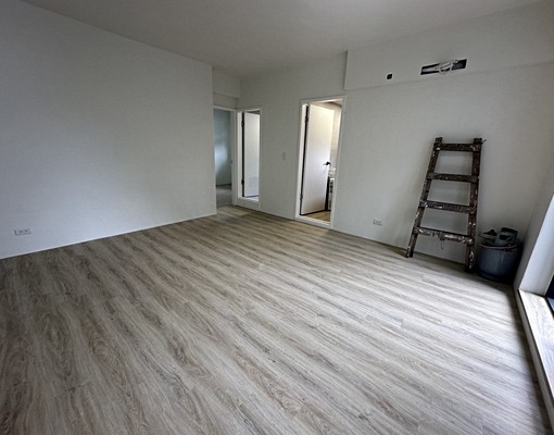 租👍全新裝潢👍法院商圈 - Image 3