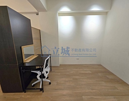 C~稀有!近高鐵單層獨立陽台大套房 - Image 3