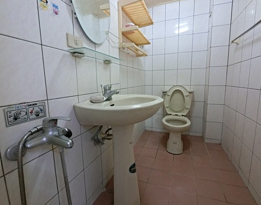 電梯大樓大3房室內30坪.可租補 - Image 12