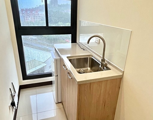 視野戶北歐風電梯獨立套房、陽台 - Image 9