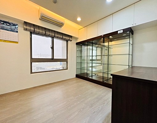 新農街🏠前陽台進出美裝潢大三房車 - Image 5