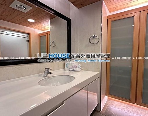 MRT港墘.國美知名建案.露臺戶3+1.公設建全 - Image 12