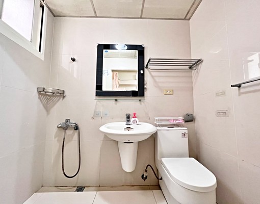 三民學區2房近巨城，傢俱齊全屋主自租(可租補) - Image 4