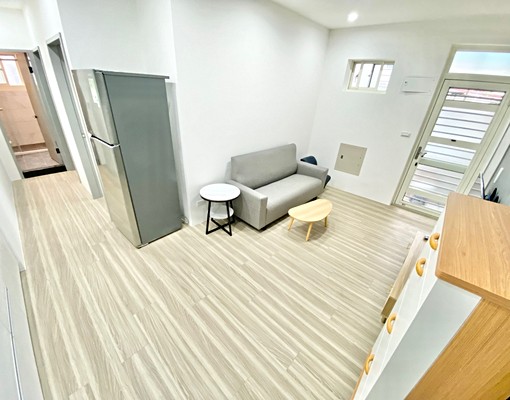 新裝潢.新設備~獨立陽台~採光通風佳~專屬流理台 - Image 2