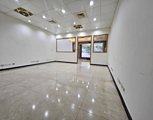 三峽正復興路寬敞透天店面(1+2樓) - Image 2