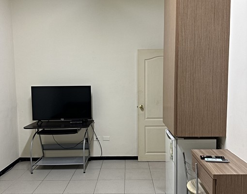 瑞隆商圈清幽套房免等垃圾車 - Image 2