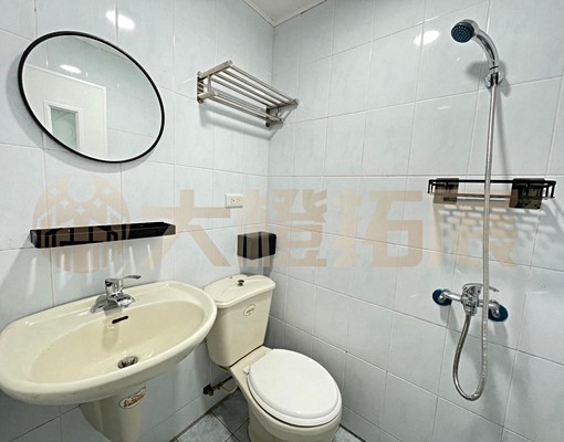 近嘉藥大學/新裝潢電梯套房/獨立洗衣機/可寵可補助 - Image 10