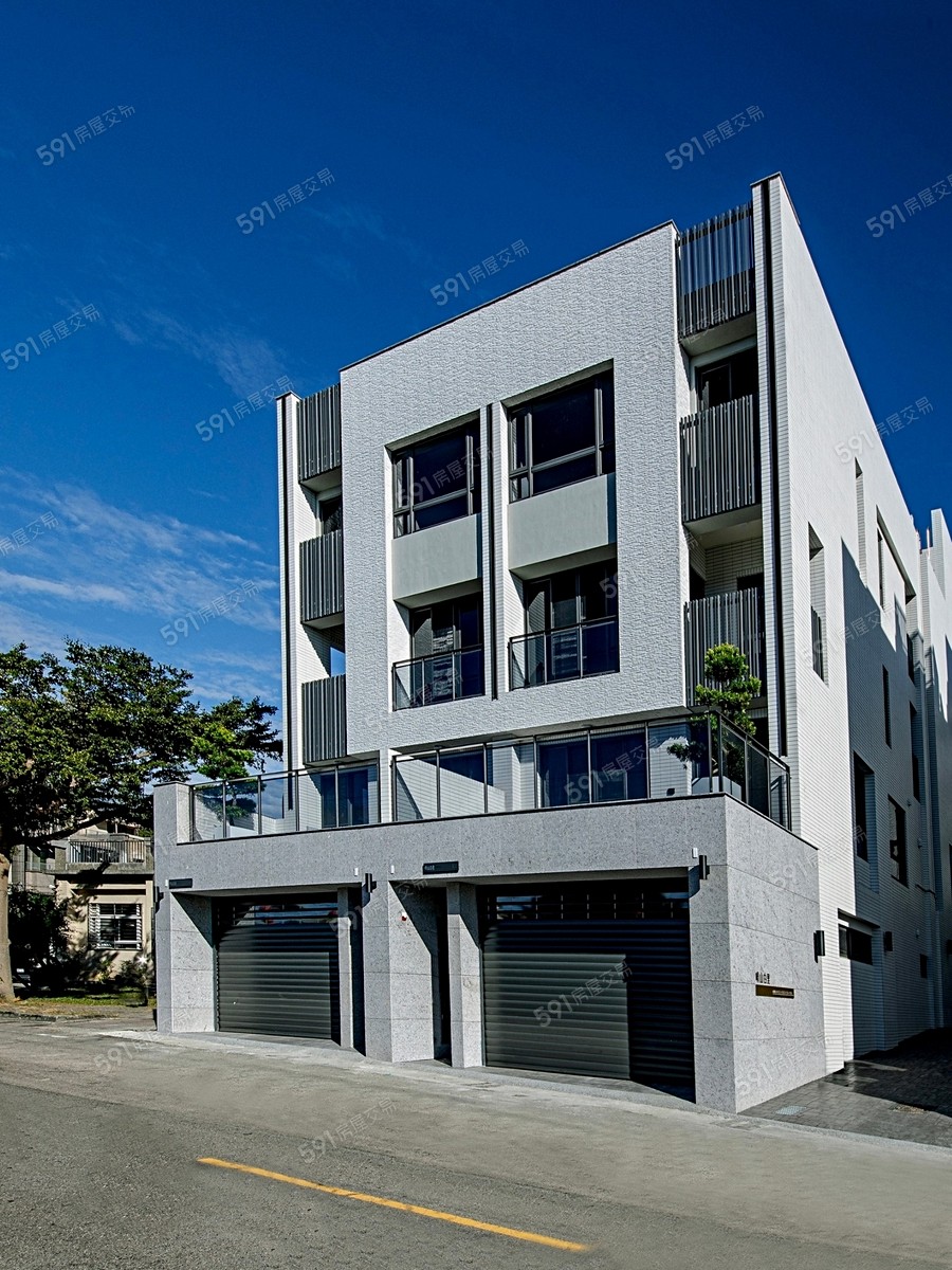 晴山白里實景圖