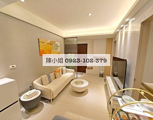 §屋齡新精緻裝潢採光兩房傢俱家電齊全.約看屋請提供名片 - Image 2