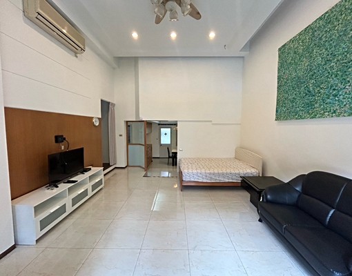 騎車5分鐘中研院,垃圾代收、包裹代收,帶機車位 - Image 3