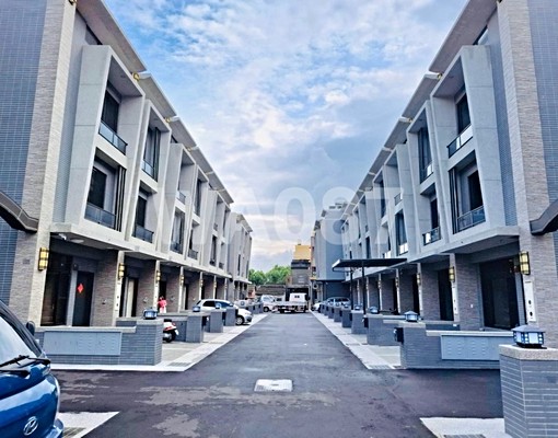 出租~大甲區東安路、可神明、可寵物，前院停車新別墅 - Image 1