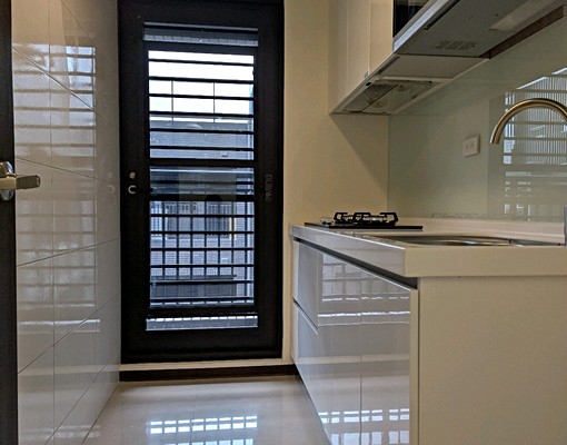 ♡全國小包♡可申請租補★帝王戶明亮三房車 - Image 4