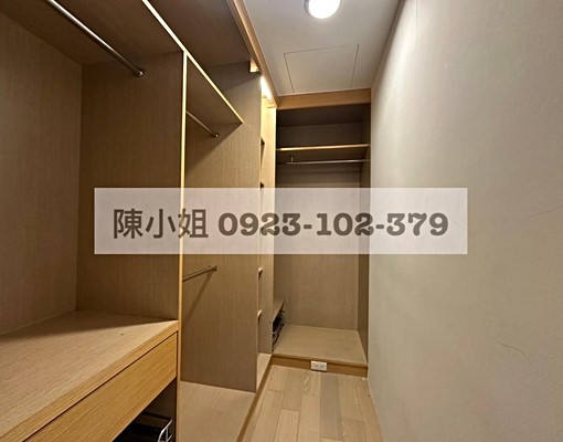 §東門商圈一層一戶.綠意靜巷美宅兩房 - Image 8