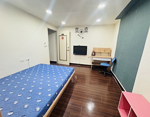 大坪林捷運五分鐘,精緻美套房☆獨立洗衣機 - Image 1