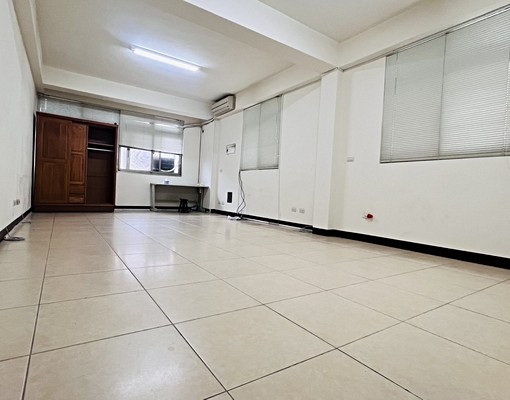 益民商圈透天🔥可員工宿舍@租補戶籍@附車庫@簡易傢俱 - Image 6