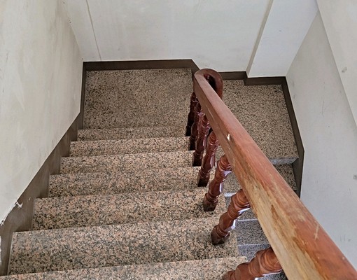中華路大坪數2樓(可用坪數約20坪) - Image 3