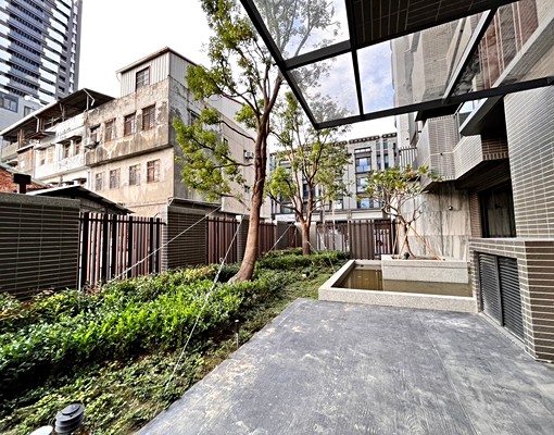 三井秀泰新時代新成屋2+1房平車可租補可戶籍 - Image 1