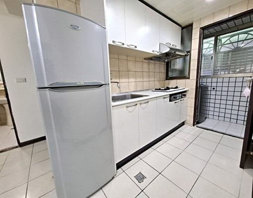 拎包入住!復旦高中!平興國中!文化國小!育達!聯新醫院! - Image 2