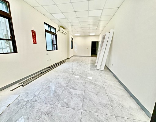 遠百三多商近捷運站臨市府行政中心臨10米路80坪大店面 - Image 4