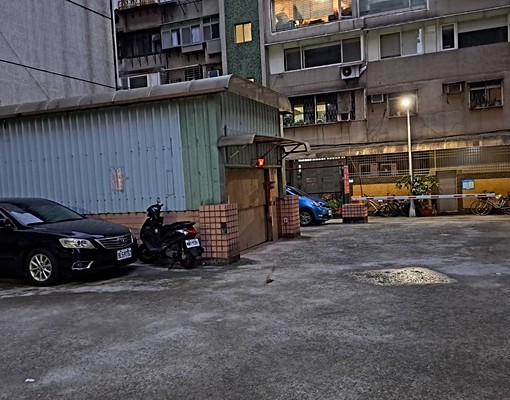 中山區合江街61巷4號-巷內停車場遙控柵欄進出 - Image 5