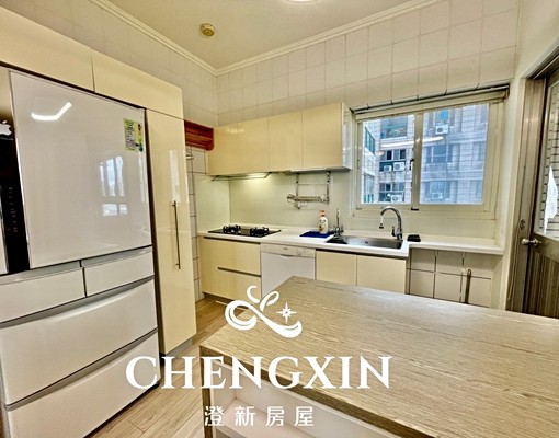 近竹科金山街商圈，日系百萬裝潢景觀大三加一房 - Image 5