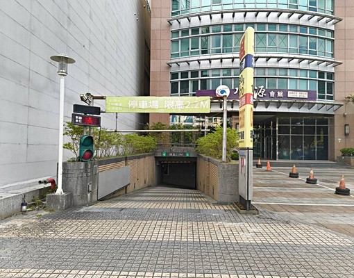 *優惠中*近舊宗路一段室內平面大車位休旅車可 - Image 1
