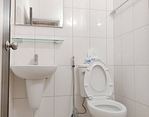 東區南紡商圈黃金地段可個人工作室~誠可議 - Image 8