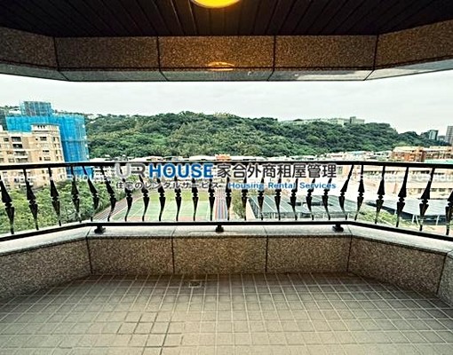 ⭐近天母運動公園TAS⭐雙主臥4房1傭車位⭐面校園屋況整新⭐ - Image 1