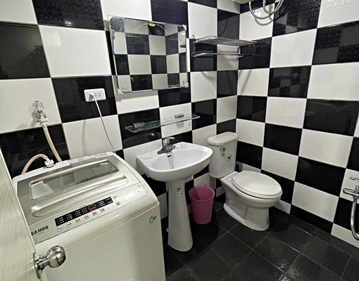 低樓層市區崇右科大旁一樓生活機能優住戶單純 - Image 12